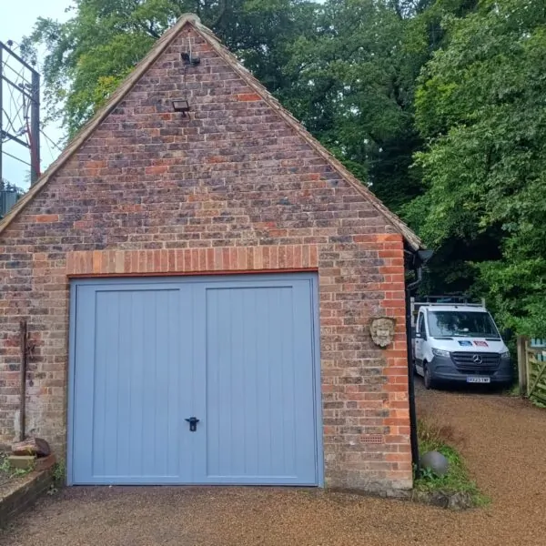 CDC Kingston GRP RAL 7046 Telegrey